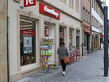 L&auml;nger andauernde Leerst&auml;nde gibt es im zentralen Bamberger Innenstadtgebiet nicht. Auch die Fl&auml;che des  ehemaligen Schreibwarengesch&auml;fts Metzner in der Hauptwachstra&szlig;e fand schnell einen neuen Mieter. Jann Weckel