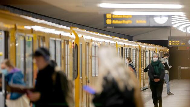 Neue Studie der Berliner Charit&eacute;: Corona Gefahr in Bus und Bahn geringer als gedacht?