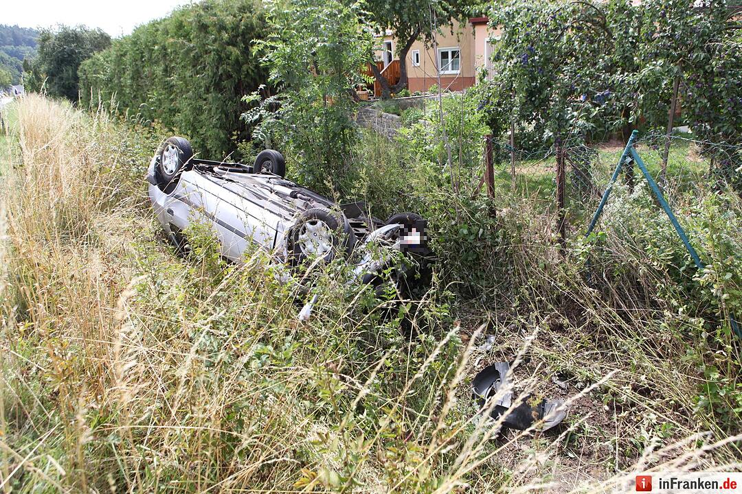 Unfallserie mit sieben schwerverletzten Personen innerhalb von einer Stunde