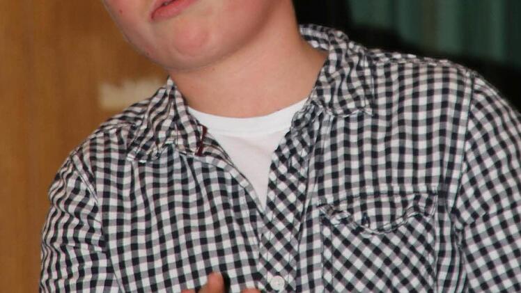 Als Bongospieler des Thundorfer Chores Mirjam. begeisterte der elfjährige Elias Bretscher. Foto: Dieter Britz