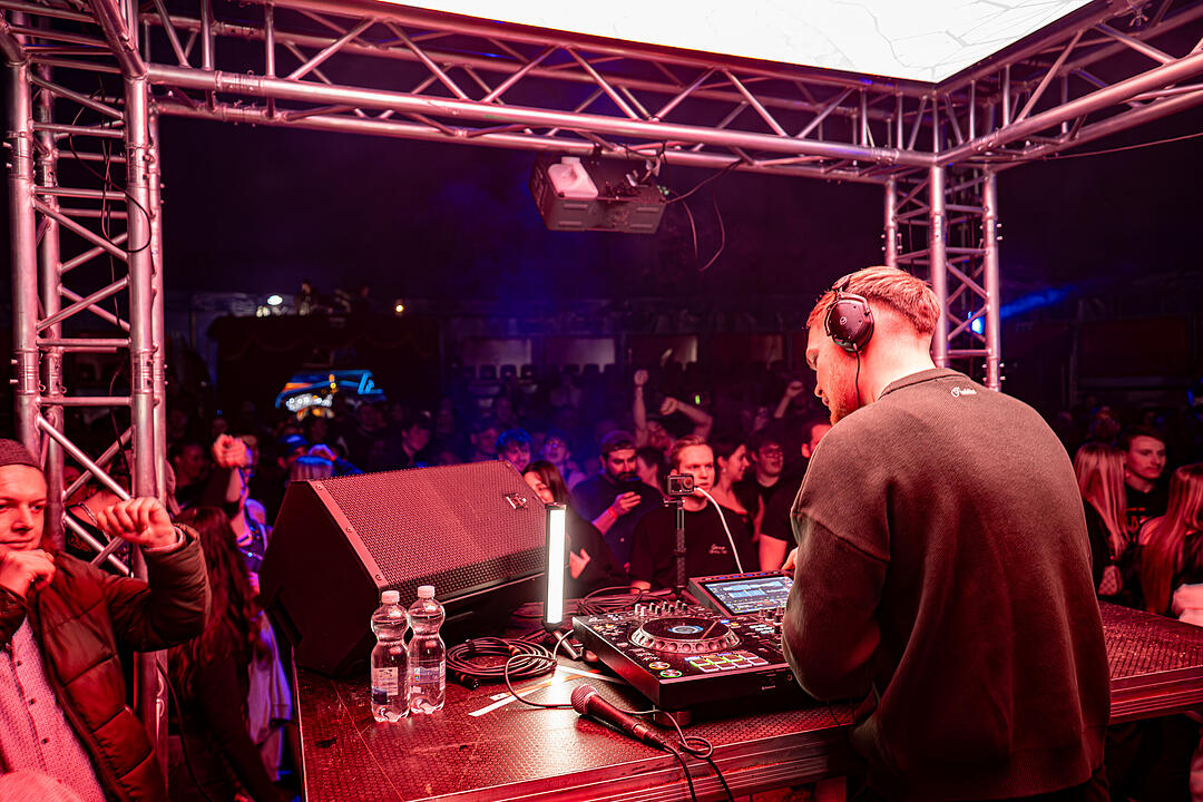 360&deg; Stage & Licht