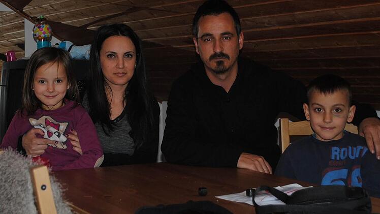In Riedenberg gut angekommen: eine der fünf Asylbewerber-Familien aus dem Kosovo (auf Wunsch nennen wir keine Namen). Foto: Evelyn Schneider