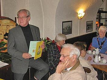 Hans Driesel stellt Dantes H&ouml;llenvisionen vor. Foto: Archiv/Werner Eberth