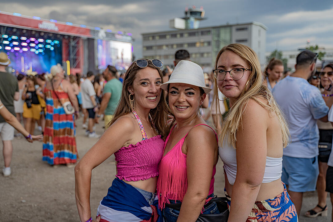 Mit vielen internationalen und nationalen Live-Acts!