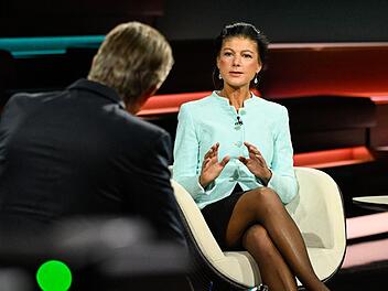In seinem ZDF-Talk lieferte sich Markus Lanz hitzige Wortgefechte mit Sahra Wagenknecht.