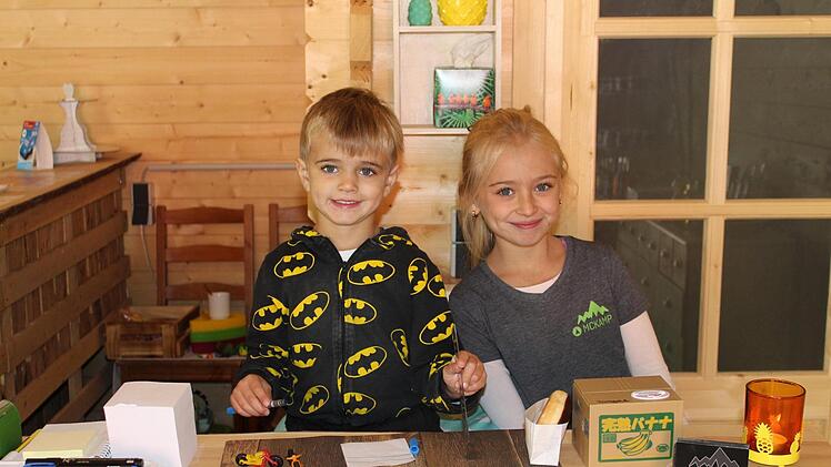 Auch die "Juniorchefs" des MC Kamp in Gräfendorf stellten sich den Besuchern vor und hielten an der Rezeption fröhlich die Stellung.Saskia Vierling