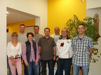 Der St. Johannisverein Rannungen hat ein neues Führungsteam. Von links: Sina Merz, Iver Schmalbruch, Katja Wehr, Sascha Bonengel, Stefan Keß, Marco Nöller, Thomas Geßner, Thomas Werner. Foto: privat