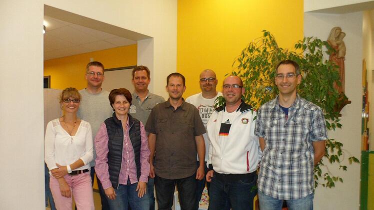 Der St. Johannisverein Rannungen hat ein neues Führungsteam. Von links: Sina Merz, Iver Schmalbruch, Katja Wehr, Sascha Bonengel, Stefan Keß, Marco Nöller, Thomas Geßner, Thomas Werner. Foto: privat
