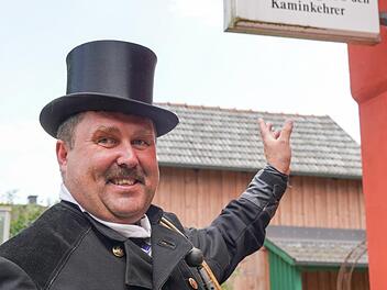 Harald Will ist Schornsteinfeger mit Leib und Seele.Adriane Lochner