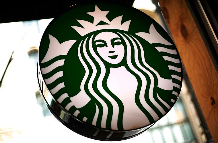 Starbucks meldet Rekordumsatz - Gewinn bricht trotzdem ein