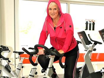 Babette Hohendorf hat wieder Spaß am Leben und nimmt den Forchheimer Stadttriathlon in Angriff. Fotos: privat