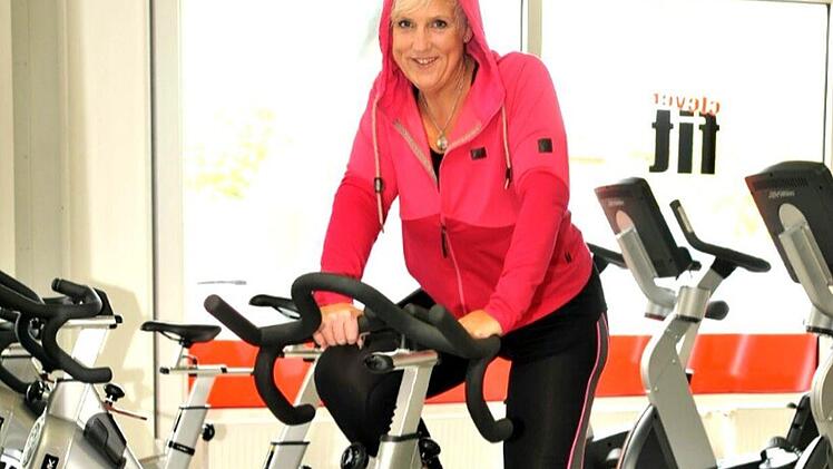 Babette Hohendorf hat wieder Spaß am Leben und nimmt den Forchheimer Stadttriathlon in Angriff. Fotos: privat