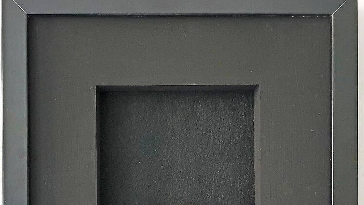 Die Assemblage "Eulen beobachten deinen Weg" von Ulrich Gunreben  Fotos: Sabine Meißner