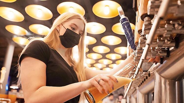 Wer derzeit einen Job im Gastgewerbe sucht, hat im Landkreis Kulmbach gute Chancen.