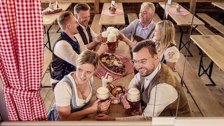 In den vier Ecken gibt es gesonderte Bereiche, in denen Plätze reserviert werden können. Foto: Kulmbacher Brauerei.