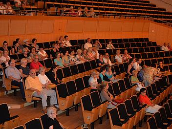 90 Leser verfolgten die Probe in der Konzerthalle. Foto: Ronald Rinklef