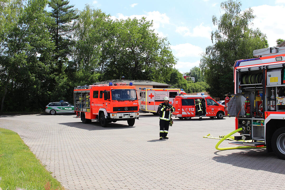 Feuer auf Fabrikgelände in Zirndorf