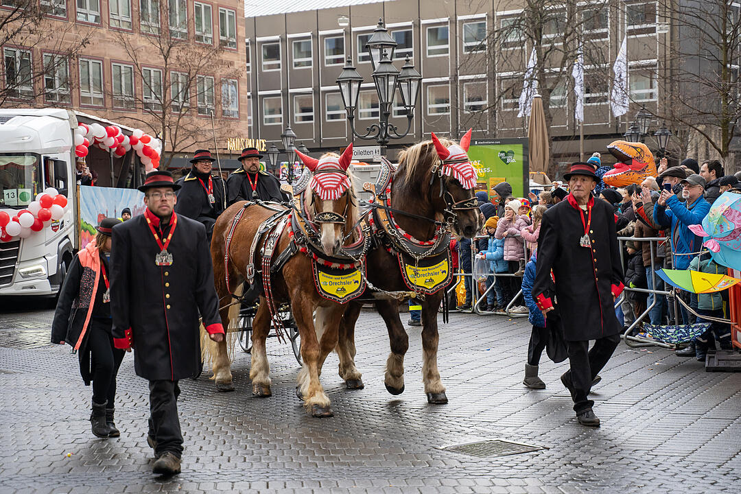Der traditionelle Umzug zog ca. 70.000 Faschingsfreunde an.