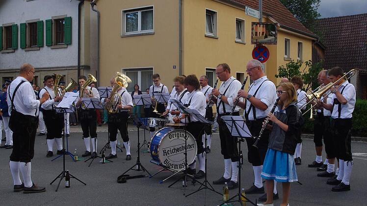 Die Reichenbacher Blasmusik bei der Serenade