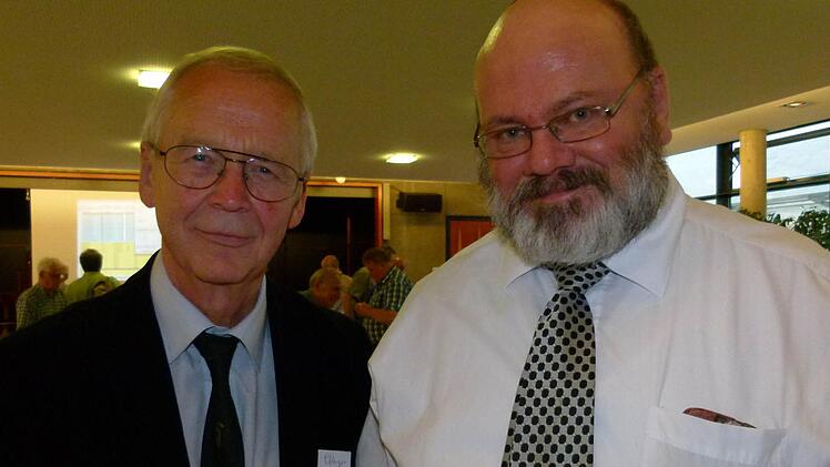 Schirmherr Schachgroßmeister Helmut Pfleger (links) und Martin Arieh Rudolph, Vorsitzender IKG Bamberg