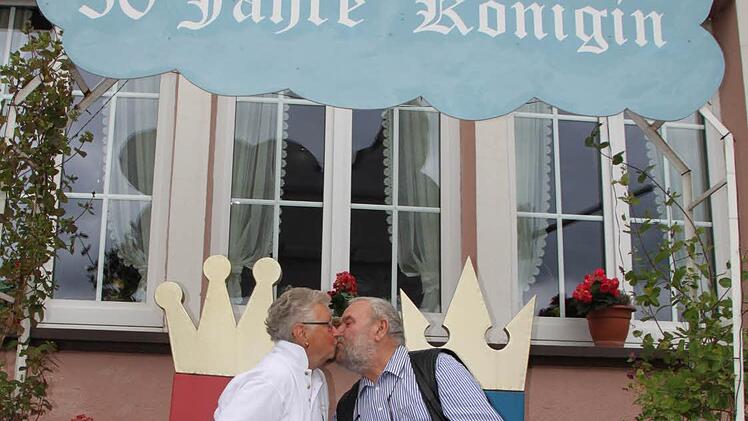 1986 übernahm er das Deutsche Haus in Bad Brückenau. Seine Frau Anneliese König blieb Wirtin - und Miteigentümerin. Foto: Ulrike Müller