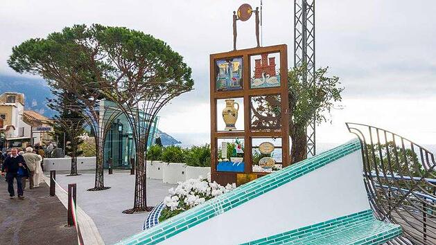 Die 2016  fertiggestellte Piazza Thurnau in Positano Foto: Archiv/Vincent Reimann