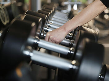 Transfrau verklagt Erlanger Fitnessstudio