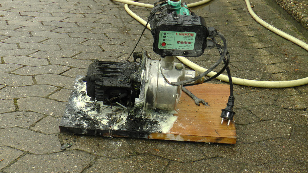 Defekte Hauswasserpumpe löst Kellerbrand aus