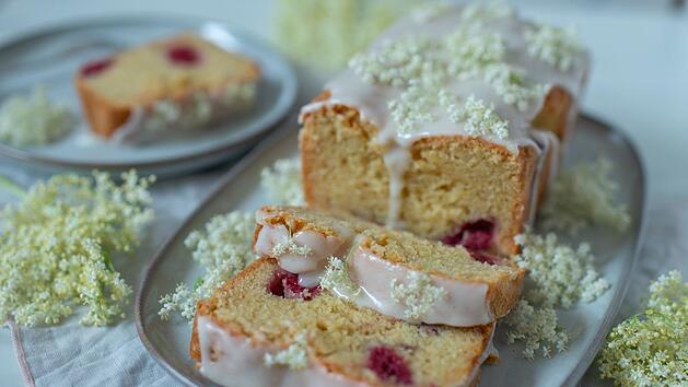 himbeer-holunderkuchen.jpg