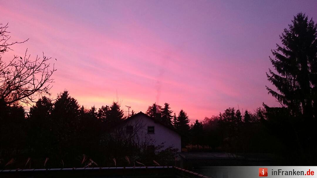 Abendrot vom 8.11.2015 - Die Bilder unserer Leser