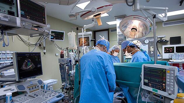 &Auml;rzte und Krankenpflegende geh&ouml;ren zu den reglementierten Berufen.