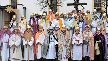 Auch in Aisch waren zehn Sternsingergruppen unterwegs. Foto: privat