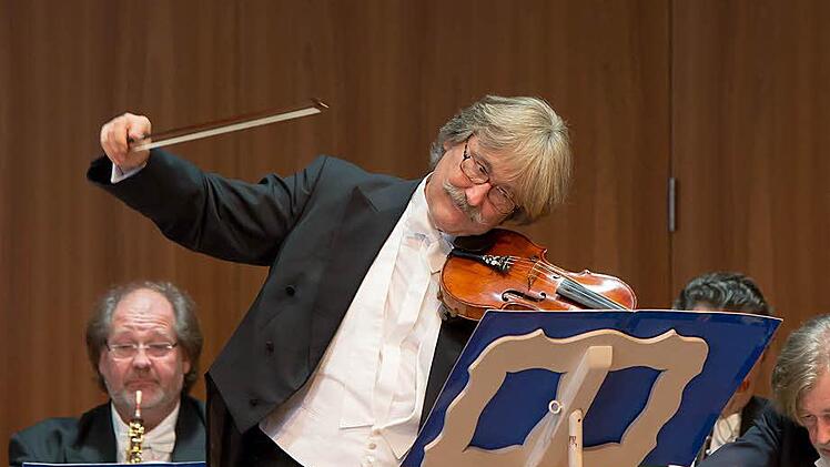 Alt-Wiener Strauss-Ensemble Stuttgart im Kongresshaus Coburg am Neujahrskonzert 2015 Foto: Albert Höchstädter