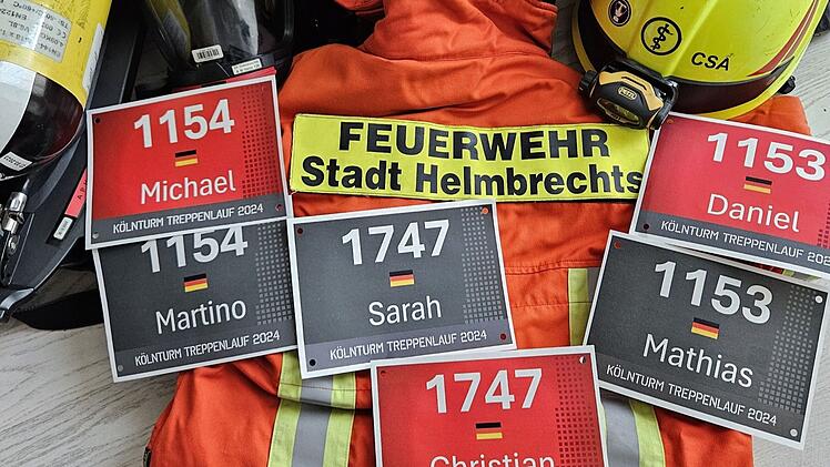 Feuerwehr Helmbrechts zeigte "Teamwork und Pr&auml;zision" bei K&ouml;lner Treppenlauf