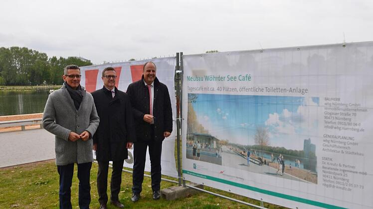 Fraas, Schekira und Vogel geben den Startschuss für das Strand-Café am Wöhrder See. Foto: Dieter Barth  wbg(wbg Nürnberg