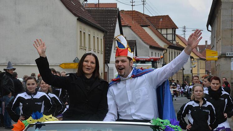 Das Prinzenpaar Sebastian Höhn und Julia Peter