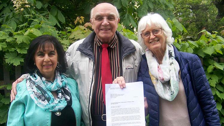 Monika und Heinz Hildner (von links) haben zusammen mit Marga Müller die Unterschriftenaktion gestartet.