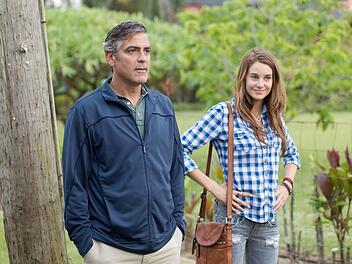 Die rebellische Alex (Shailene Woodley) verr&auml;t ihrem Vater (George Clooney) ein Geheimnis, das ihn aus der Bahn wirft.