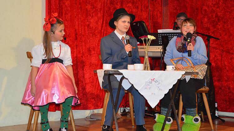 Fasching beim FC Poppenlauer  Foto: Annette Warmuth