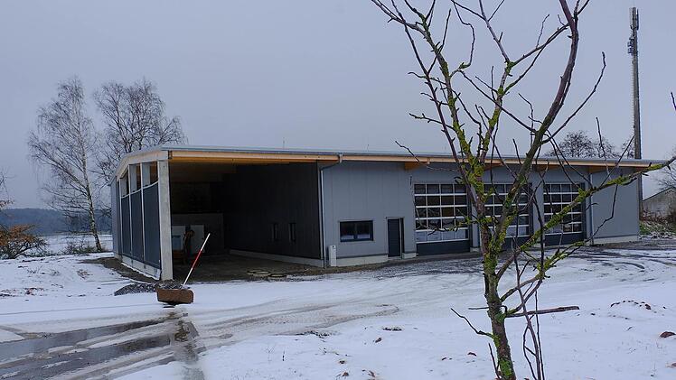 Das Außengelände des neuen Bauhofs soll gestaltet und umzäunt werden.  Foto: Gerd Schaar