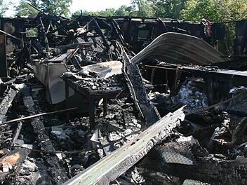 Das Heim der Untersteinacher Schützen war nicht mehr zu retten. Fotos: Sonja Adam