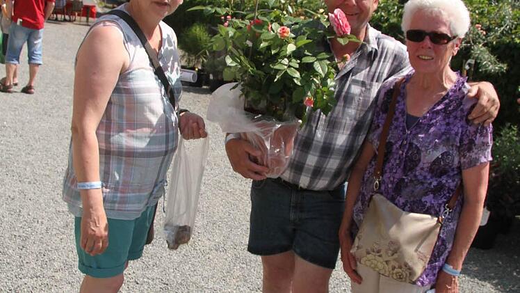 Jutta Weiß, Rainer Weiß und Erika Mildner waren begeistert - trotz der Hitze. Foto: Sonja Adam