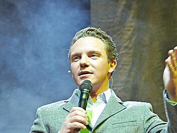 Ein charmanter Entertainer und Moderator: Stefan Mross. Fotos: Peter Klopf