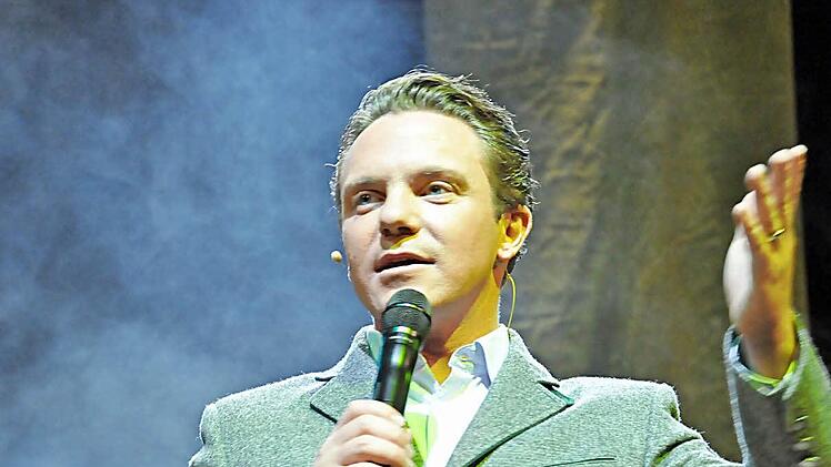 Ein charmanter Entertainer und Moderator: Stefan Mross. Fotos: Peter Klopf