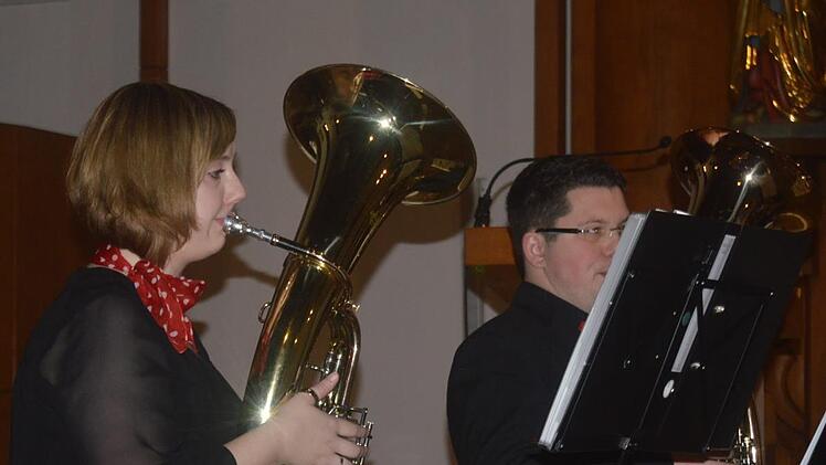 Susanna Stollberger beeindruckte als Solistin mit dem Tenorhorn