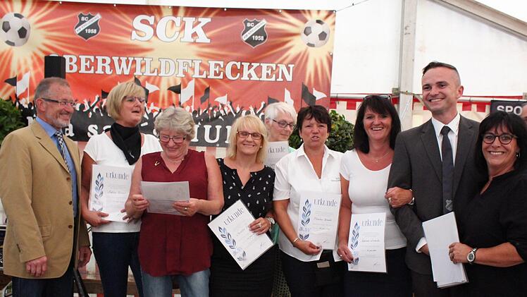 Ehrungen beim Kommersabend des SCK Oberwildflecken. Foto: Sebastian Schmitt