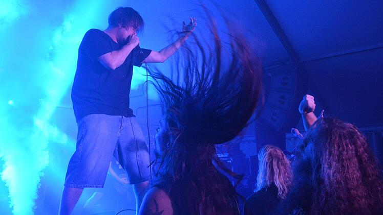 Da geht die Post ab: Bonebreater-Festival 2016. Foto: Archiv/Björn Hein