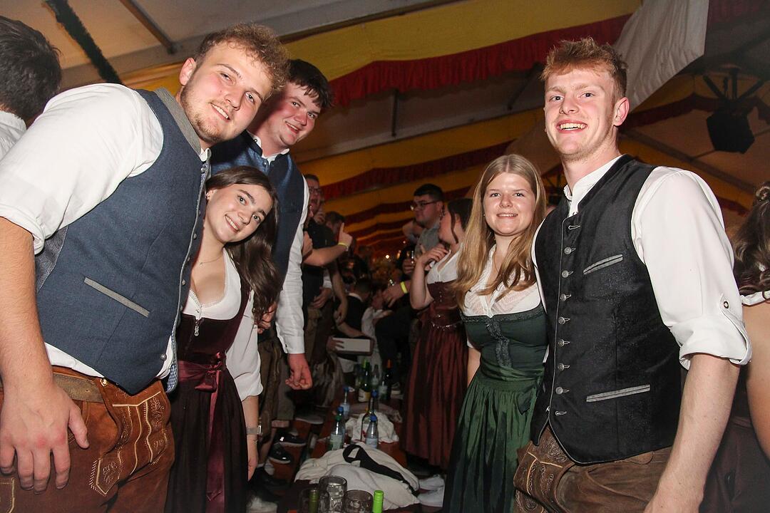 Endlich wieder Weinfest in Abtswind.