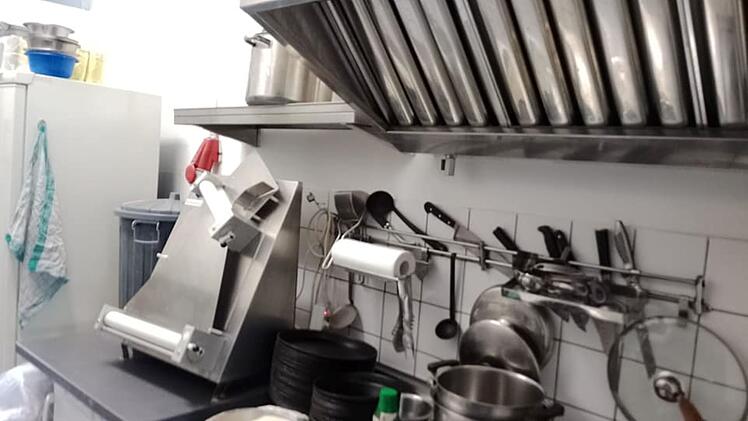 Beliebte Nürnberger Pizzeria "Ranzelli" sucht Nachfolger - Inhaber verabschiedet sich nach 25 Jahren