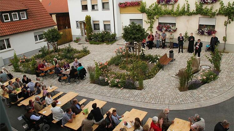 Neu eingeweiht und von der Bevölkerung angenommen: Die Turmstraße in Sommerach.